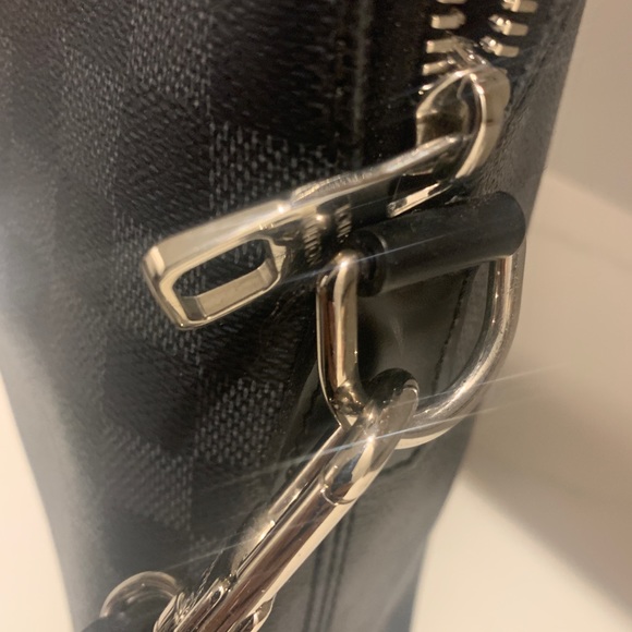 Louis Vuitton Black Canvas Men’s Briefcase - Picture 2 of 8